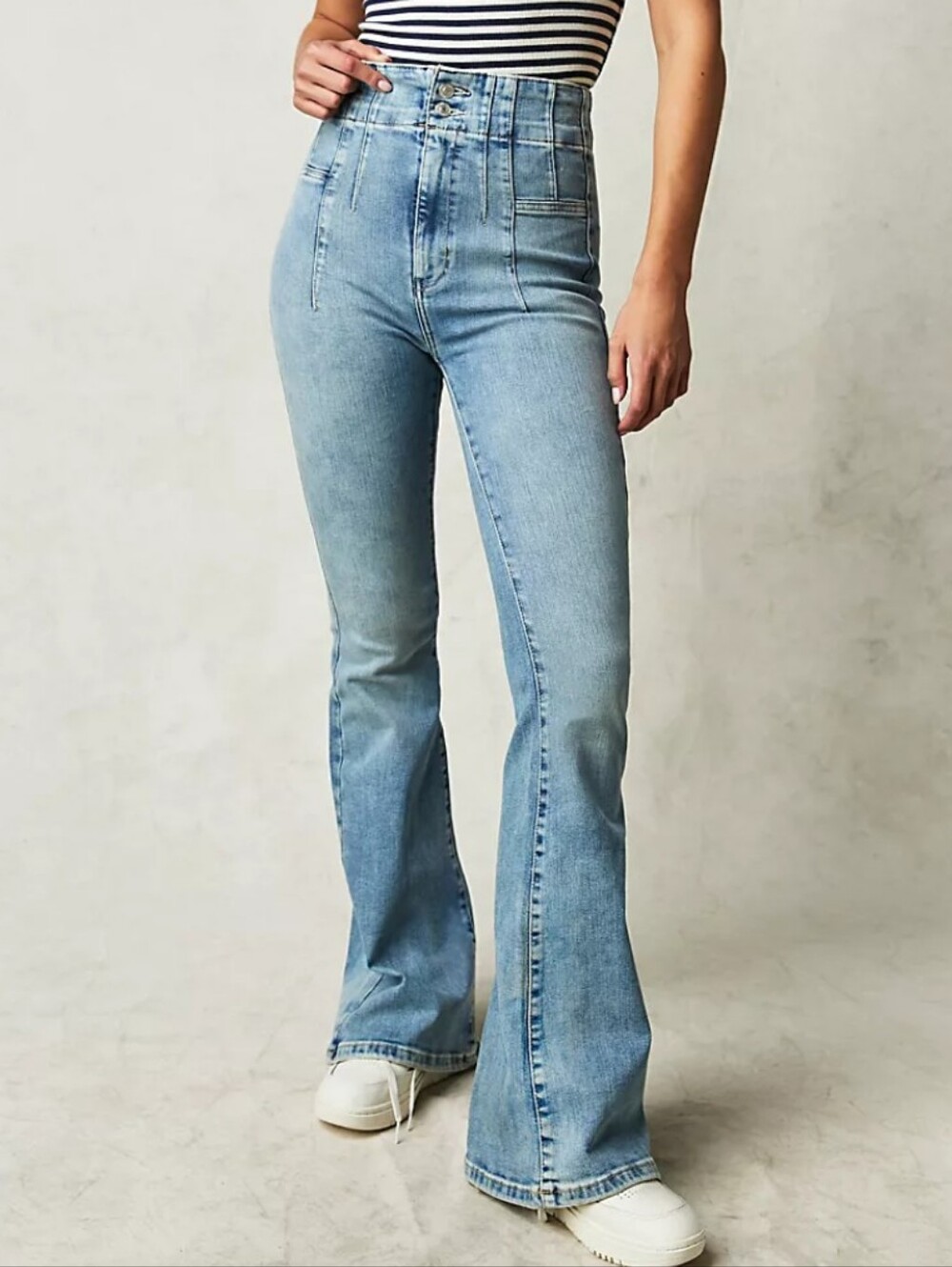 We The Free By Free People Jayde Flare Jeans *27